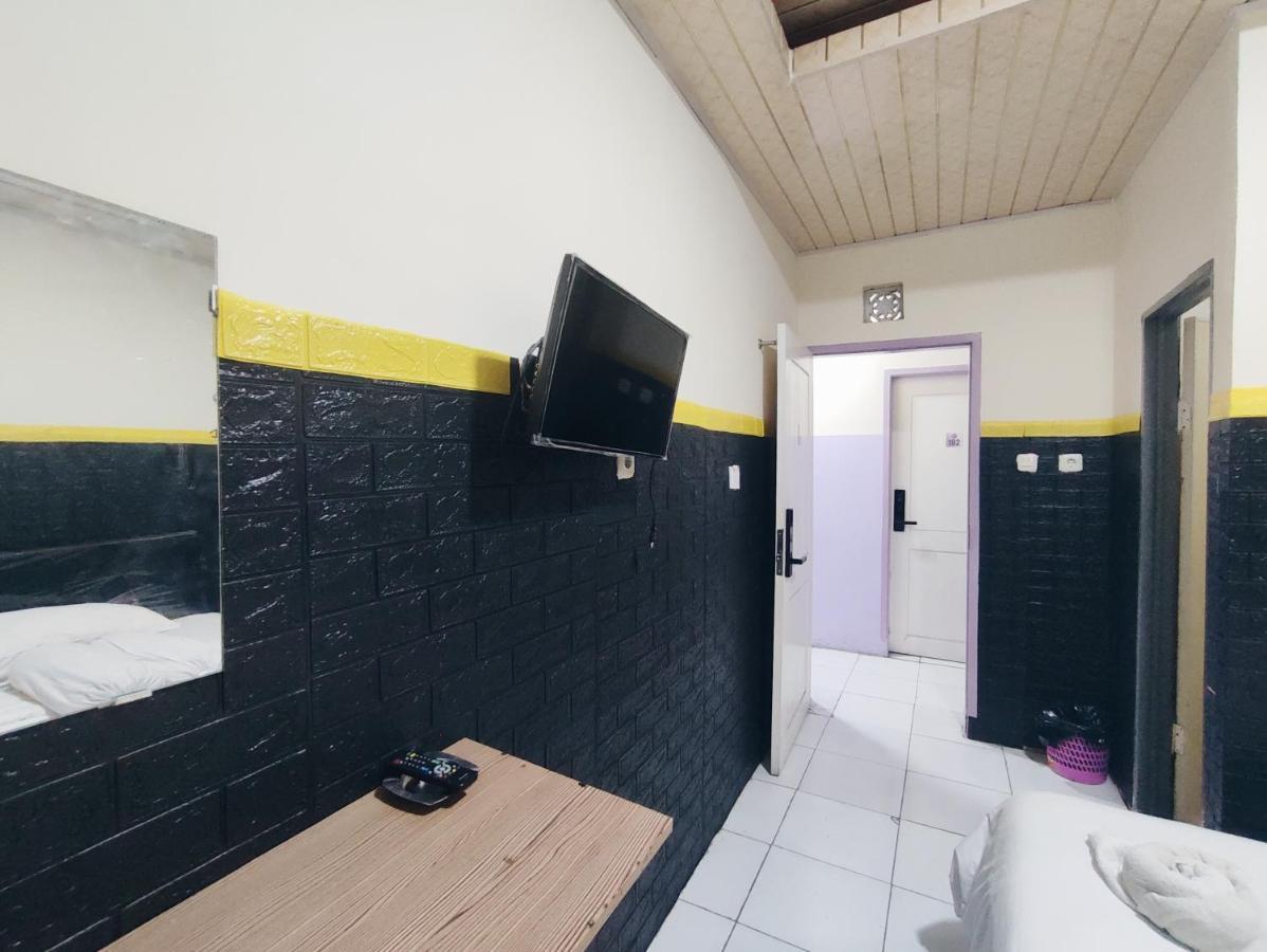 Superstar Residence Tomohon Redpartner Extérieur photo